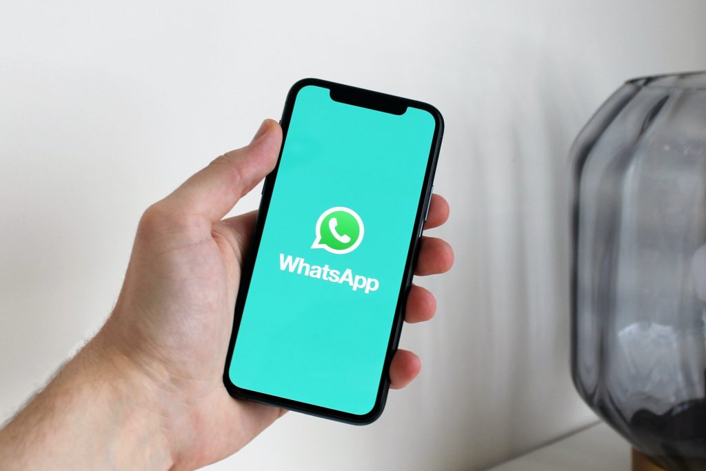 WhatsApp: potrete creare gli sticker personalizzati direttam